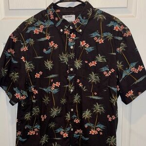 Old Navy Men's Black Floral Palm Shirt
